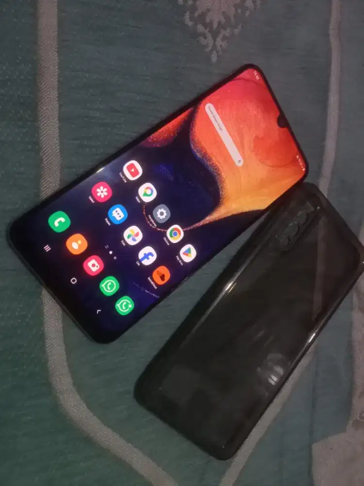 Samsung a50 ram 4/64