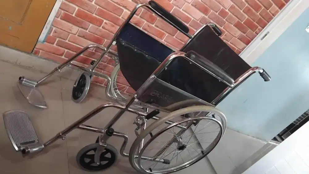 Kursi roda second