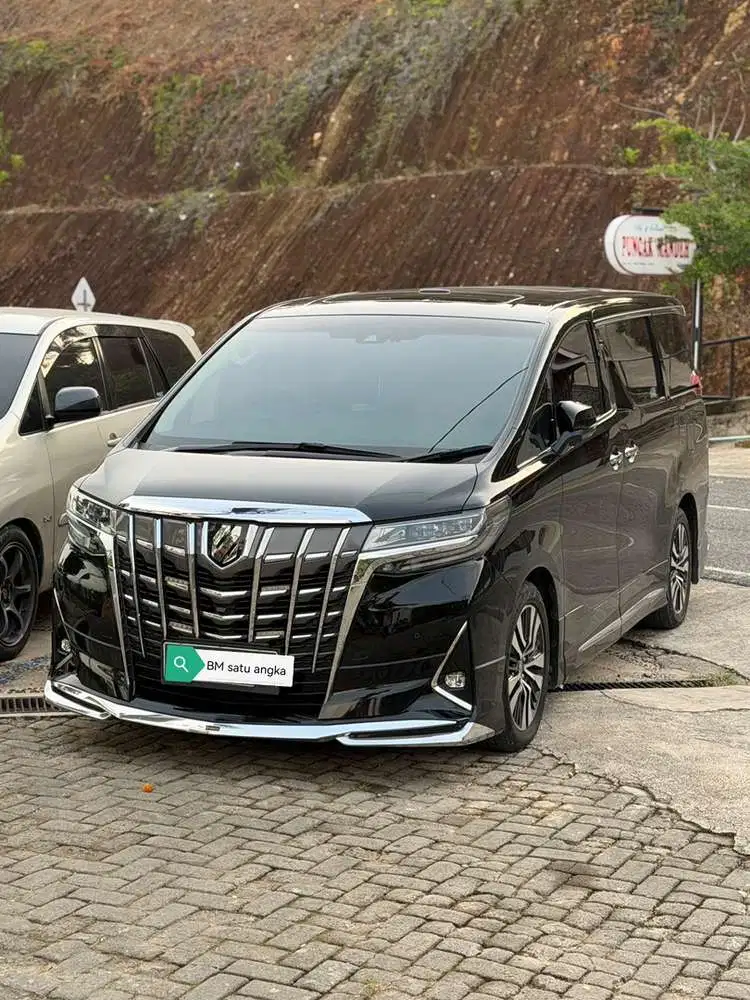 Toyota Alphard 2021 superrr istimewa ,jual cepat