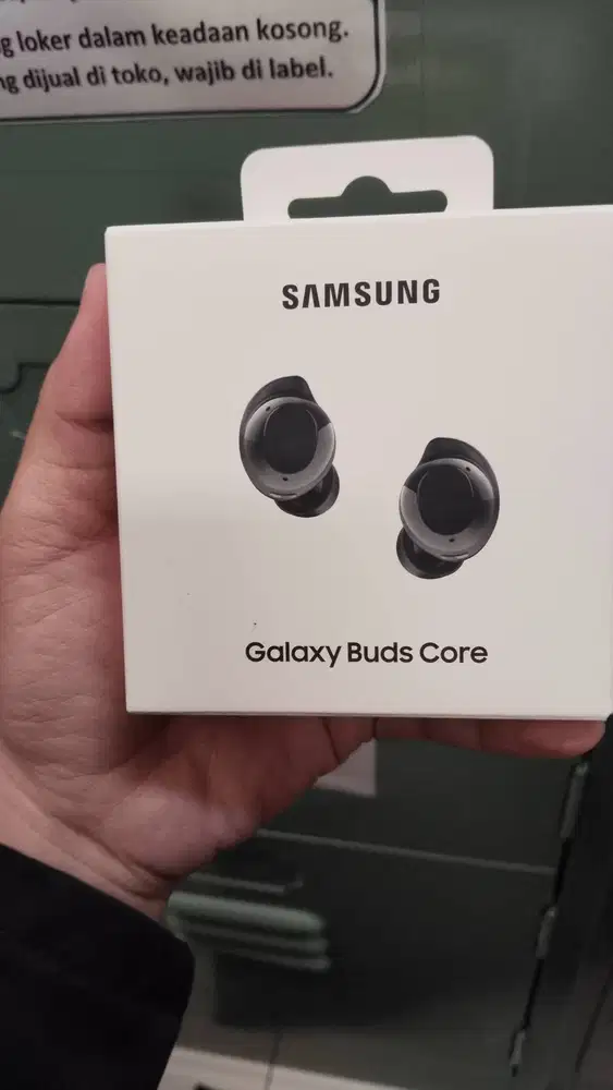 Samsung air buds core new