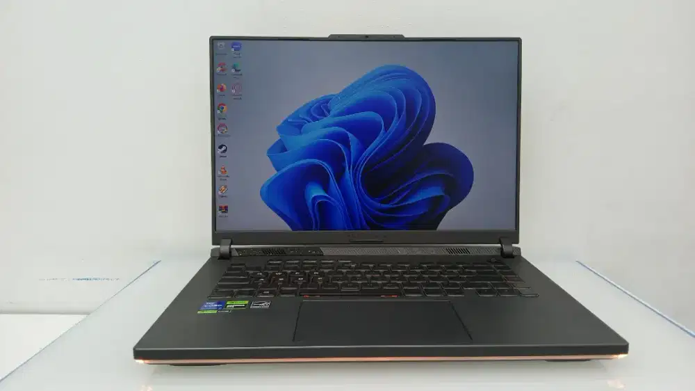 Asus rog g641ju intel core i7-13650Hx rtx 4050 16/512