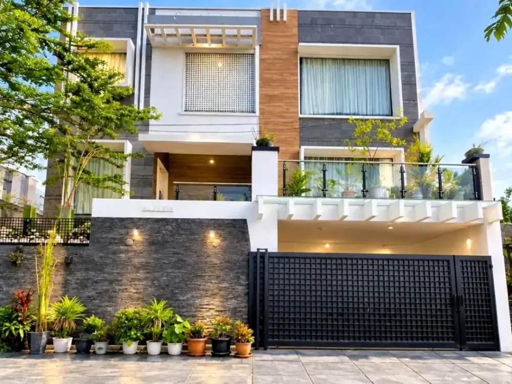Rumah Di Komplek Billy Moon Pondok Kelapa