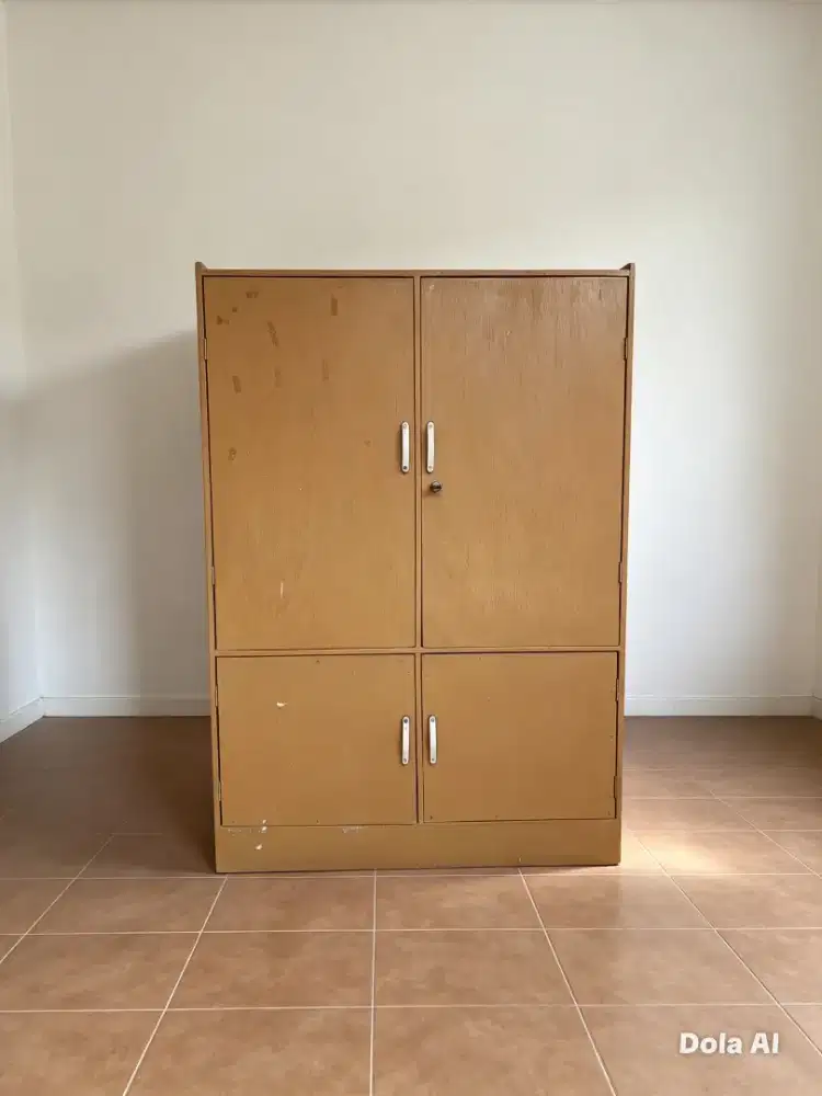 Lemari Pakaian minimalis
