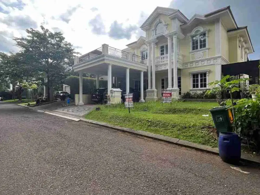FOR SALE : KOTA WISATA CIBUBUR
Rumah Depan Taman
