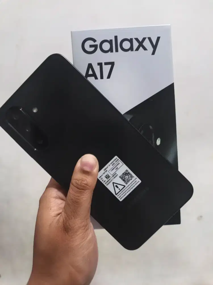 Samsung Galaxy A17 4/128 baru beli