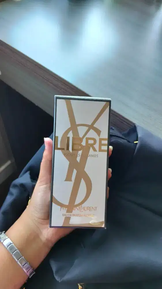 PARFUME YSL Preeloved
