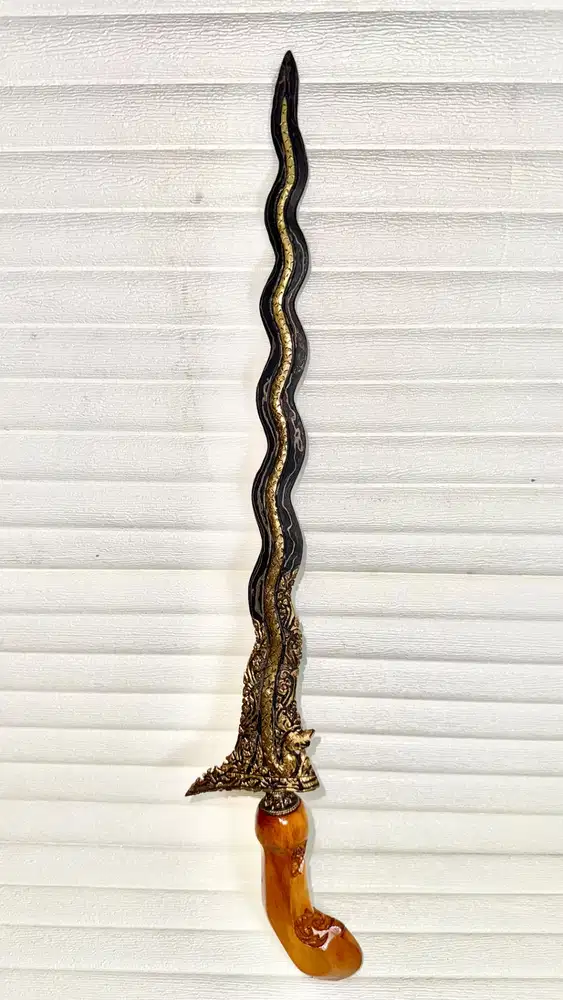 Keris Nagasasra Kinatah
