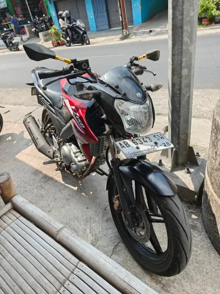 Yamaha Vixion THN 2013 plat AB Wonosari