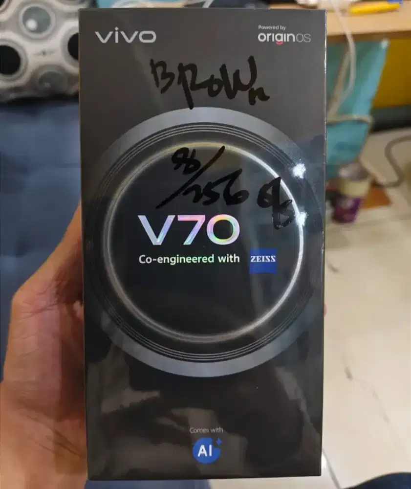 VIVO V70 8GB+256GB Brown BNIB Garansi Resmi Indonesia