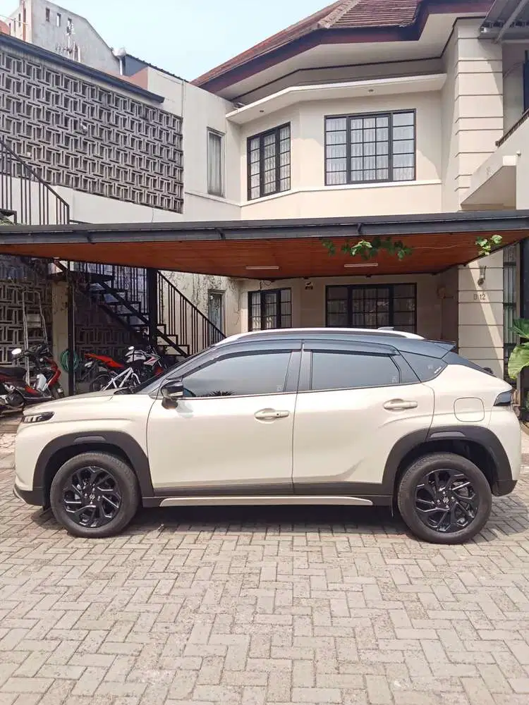 Suzuki FRONX 2026 Hybrid