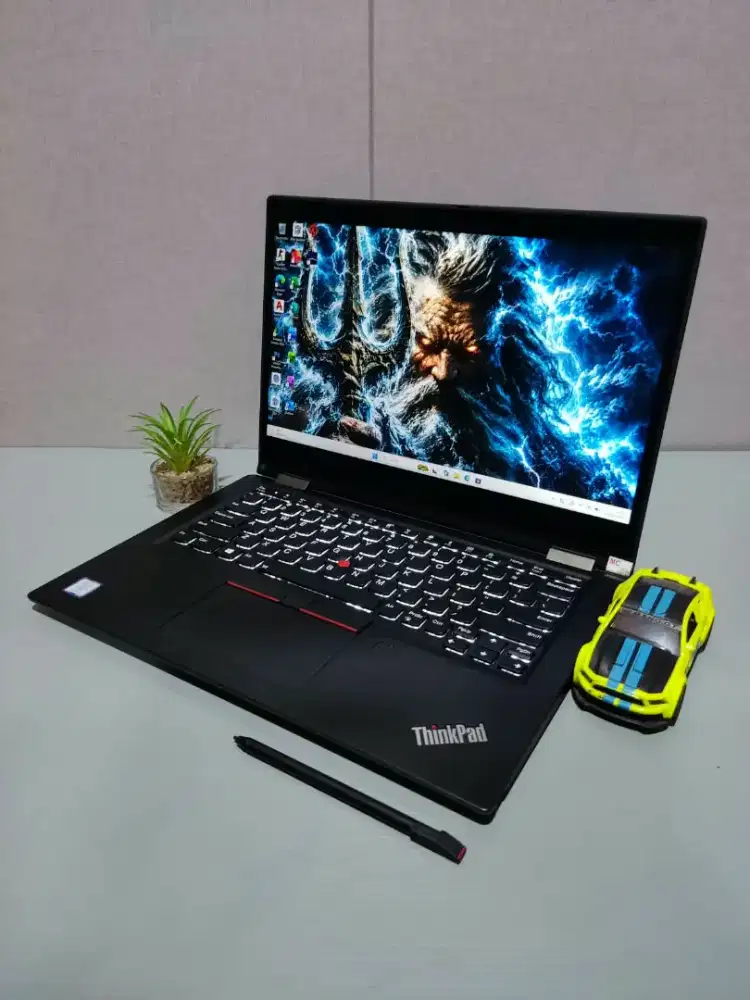 Laptop SuperSlim Lenovo Thinkpad Yoga X390 Touchscreen+ PEN RAM 16GB