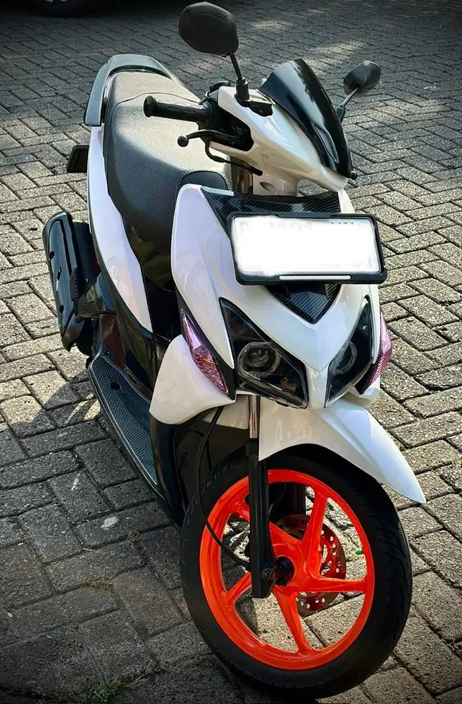Honda vario 2010 restorasi modifikasi part original AHM