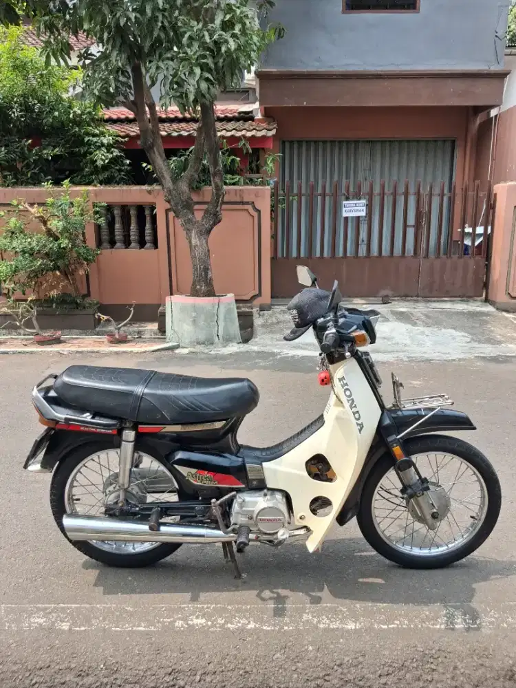 Astrea Prima 1990