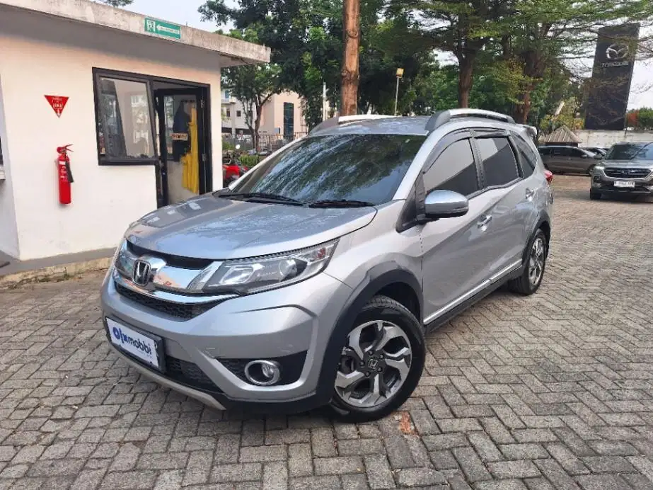 LOW DP Honda BR-V 1.5 E Bensin-AT 2017 TOR