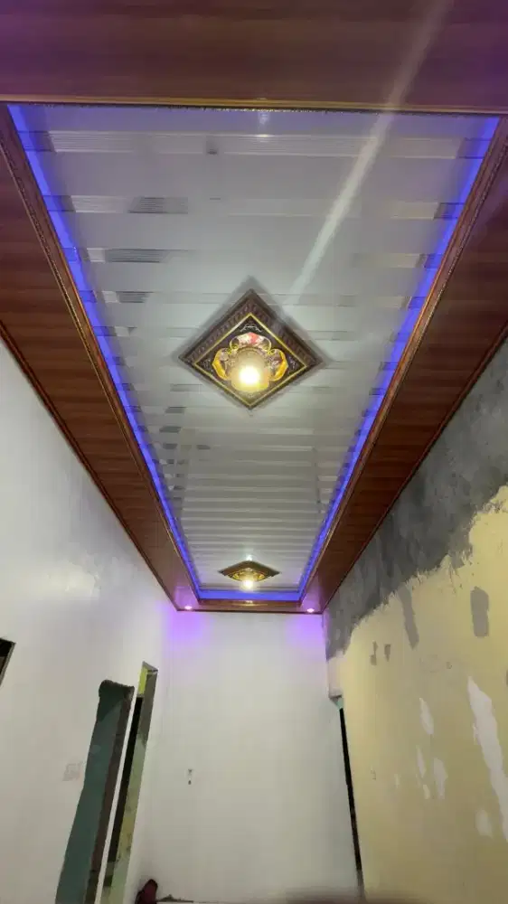 Plafon gypsum dan pvc