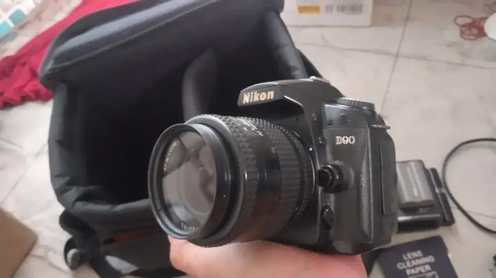 Nikon d90 plus lensa fix bonus