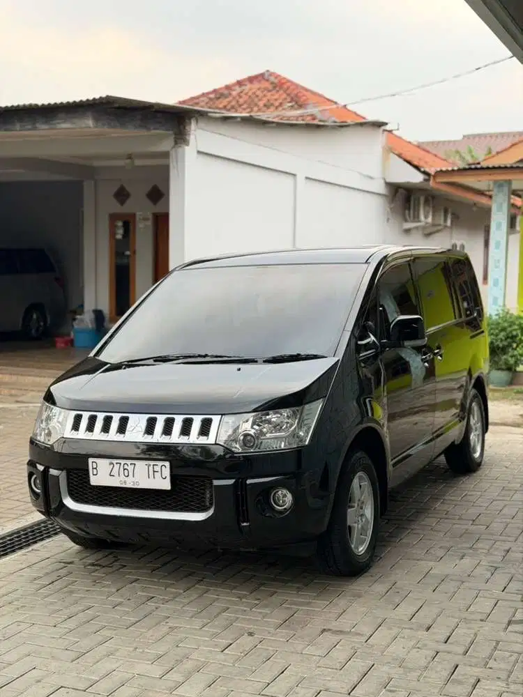 Mitsubishi Delica 2015 Bensin siap pakai