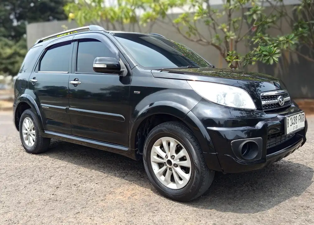 Daihatsu Terios 1.5 TX Adventure AT 2012 Hitam Sgt Istimewa Sekali