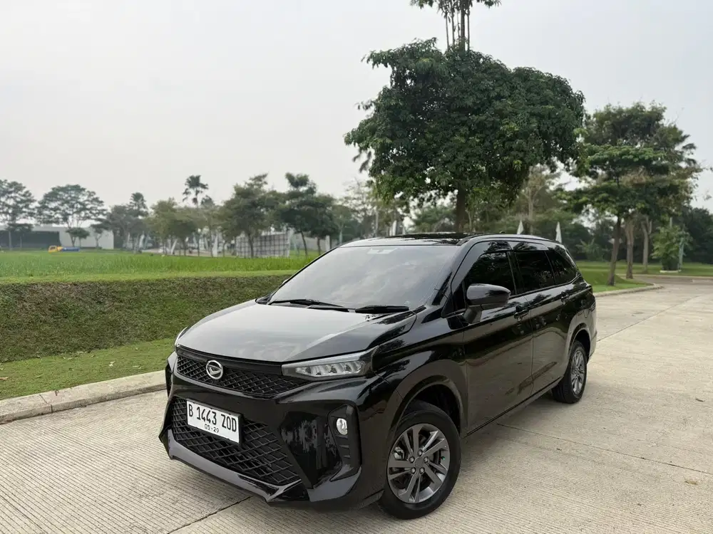 ‎Daihatsu Xenia 1.3 R Manual 2023 hitam