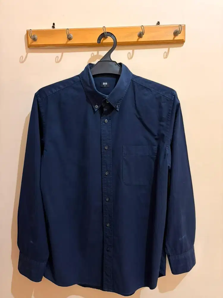 Kemeja Brand Uniqlo