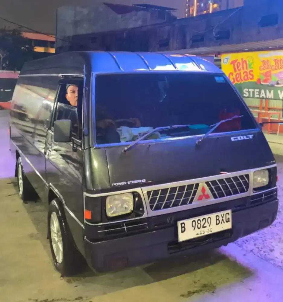 2019 L300 PU STD R 2.5 MT Solar