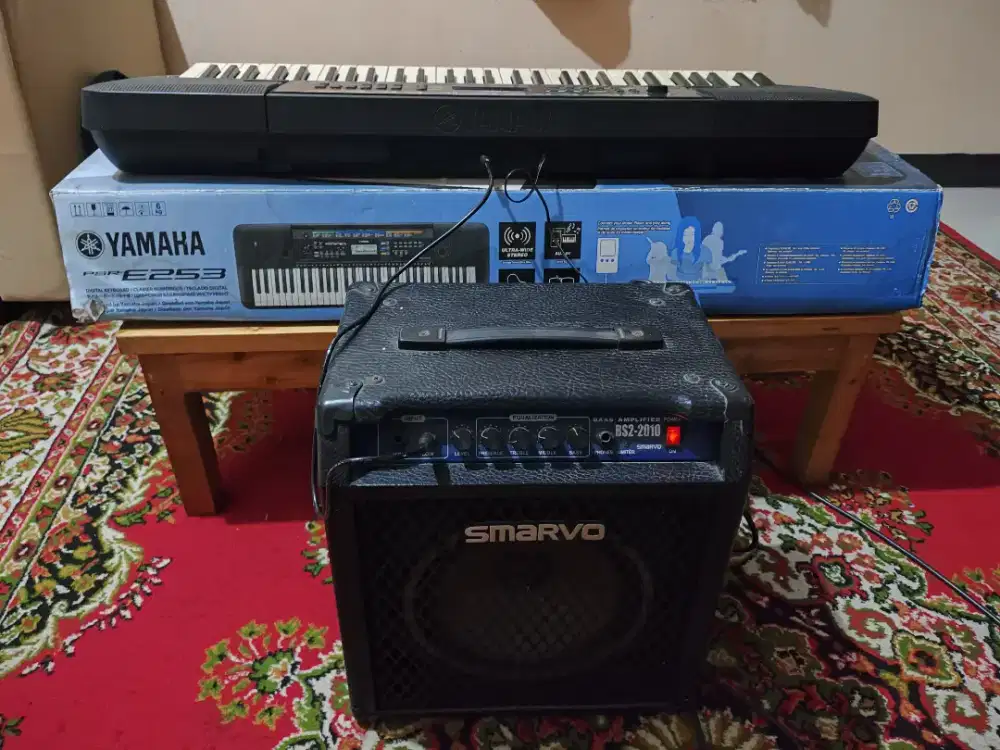 Jual Murah 1 Paket (Keyboard Yamaha dan Speaker Keyboard)