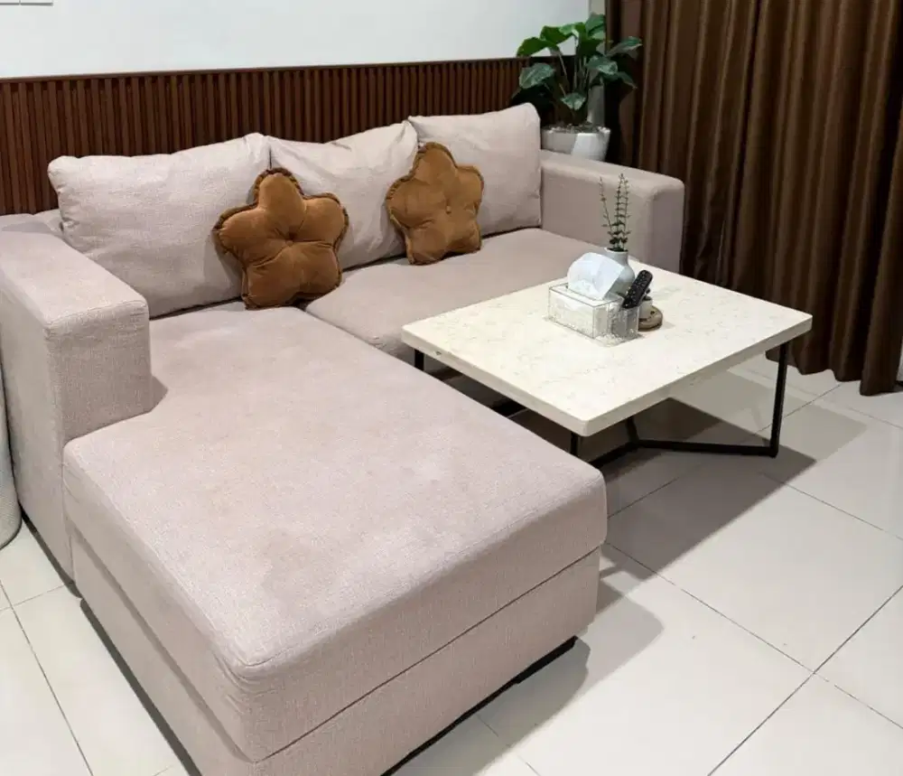 Sudah termasuk bantal sofa 3 pcs
Pembelian dr Chandra Karya