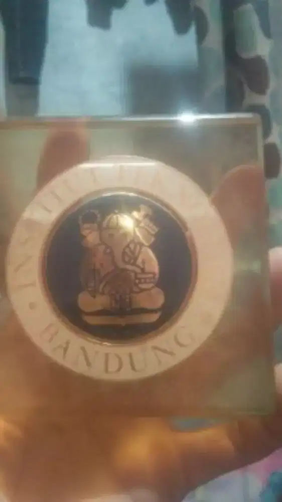 Paperweight ITB