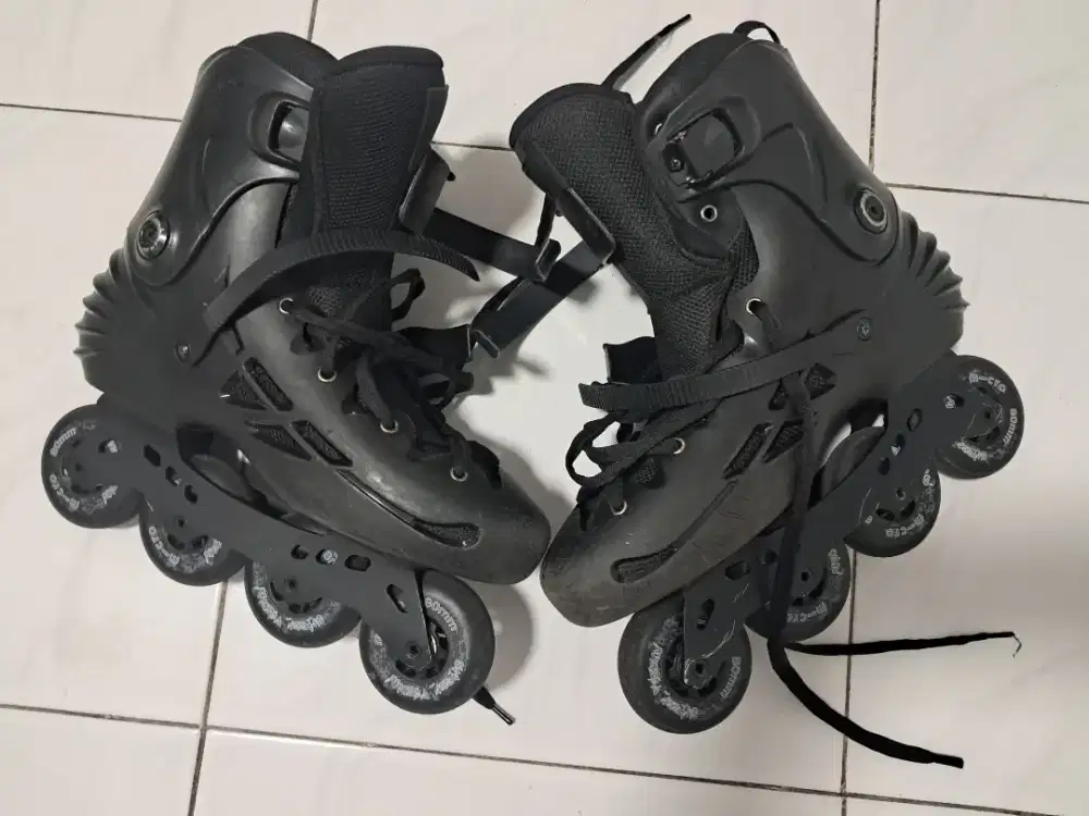 Inline skate merek Micro MT Plus