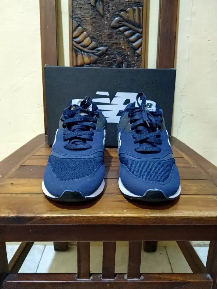 SEPATU NEW BALANCE