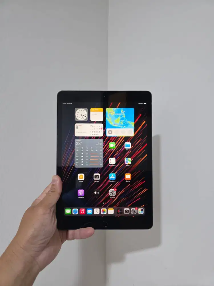 Apple iPad 8 32GB 32 GB Wifi Only Space Gray 8th 2020 iOS 26