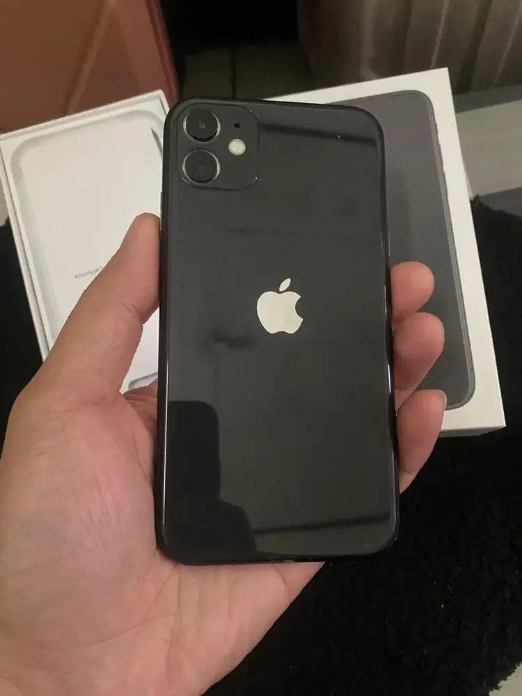 Jual cepat iPhone 11 64gb inter