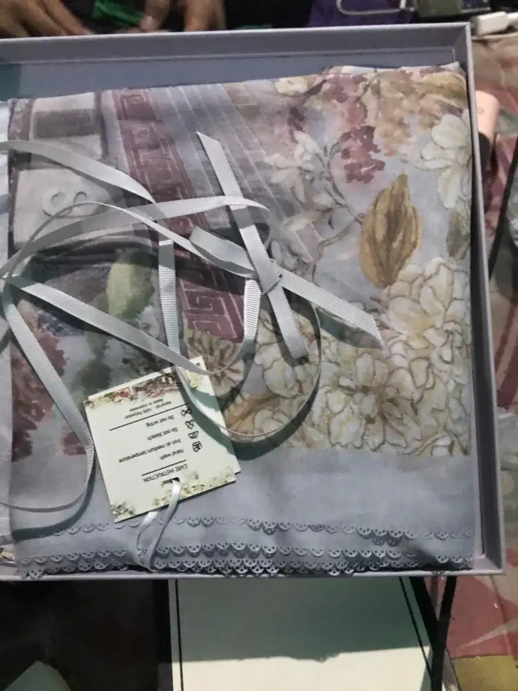 kerudung belum di pake sama sekali