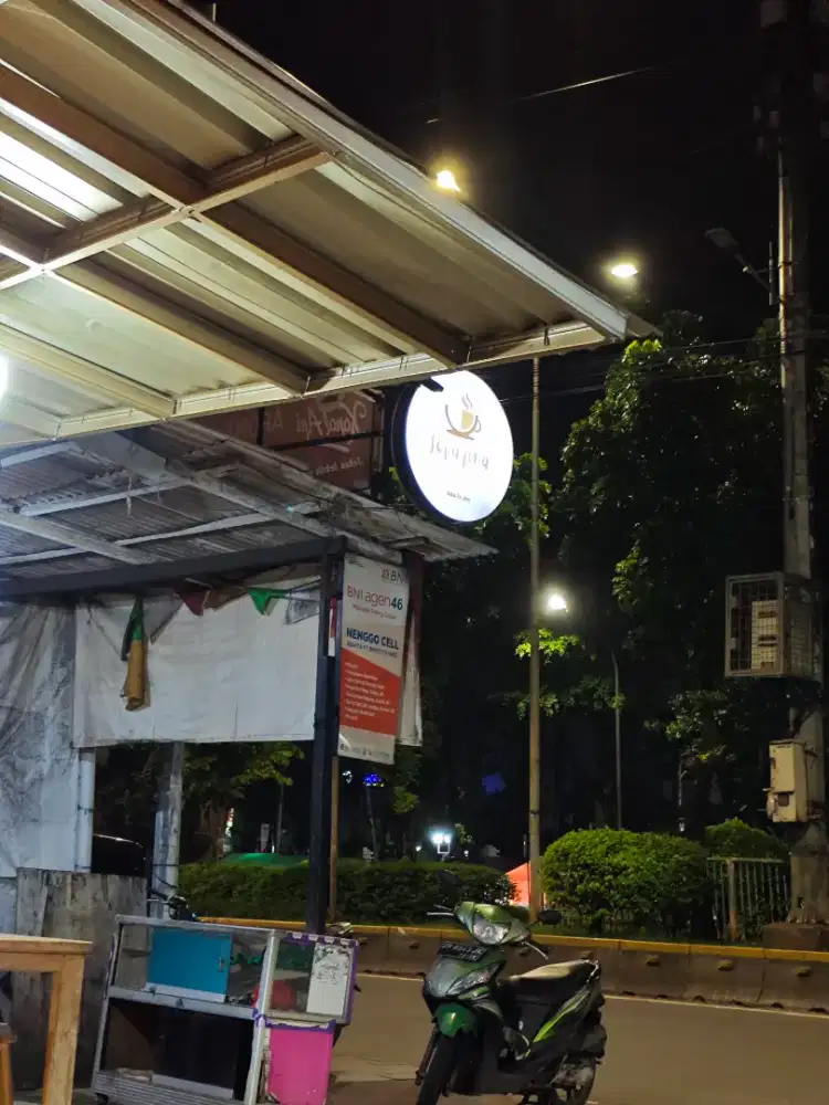 Barista (Penjaga Warkop)