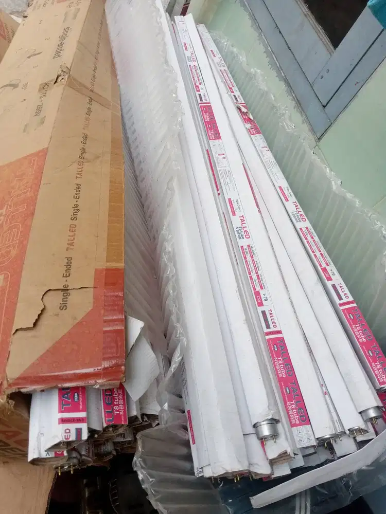 Lampu T8 LED TUBE