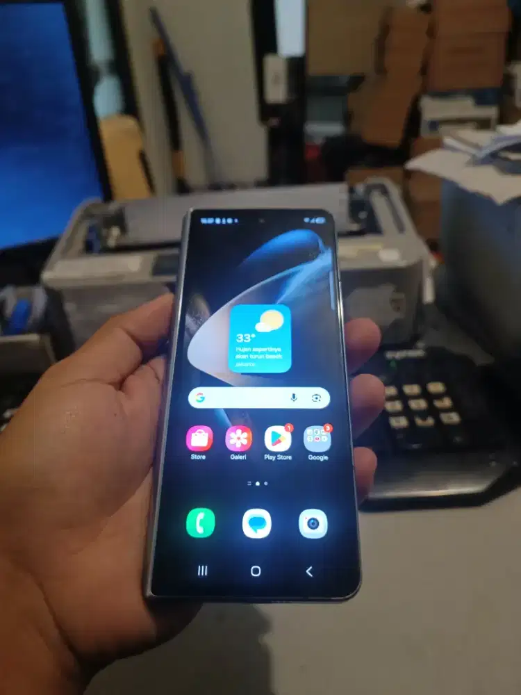 Samsung galaxy Fold 4 ram 12/512 ori sein