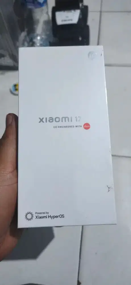 Xiaomi 17 new  black 12/512