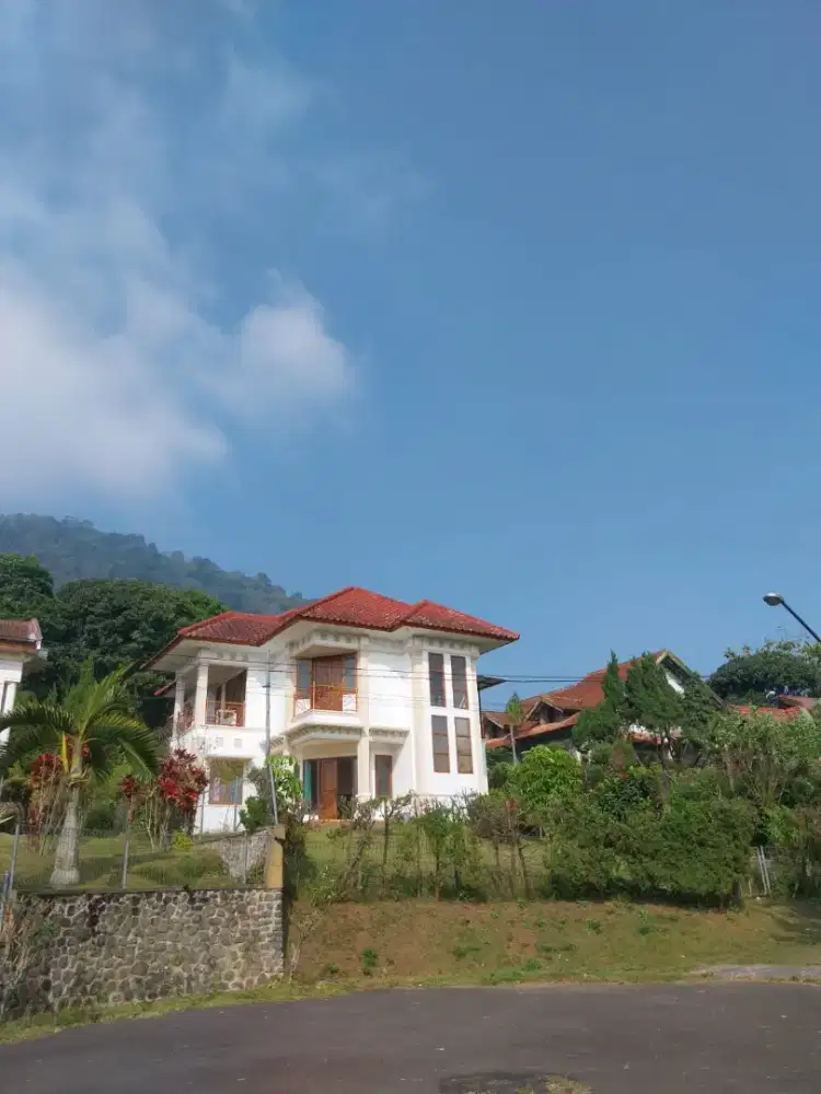 Vila puncak trawas furnished nego sampe deal