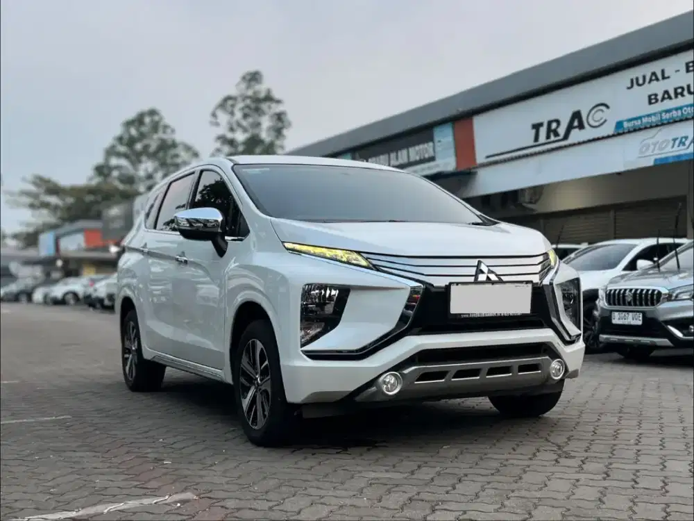 MITSUBISHI XPANDER ULTIMATE AT MATIC 2018 PUTIH, KM 61RB