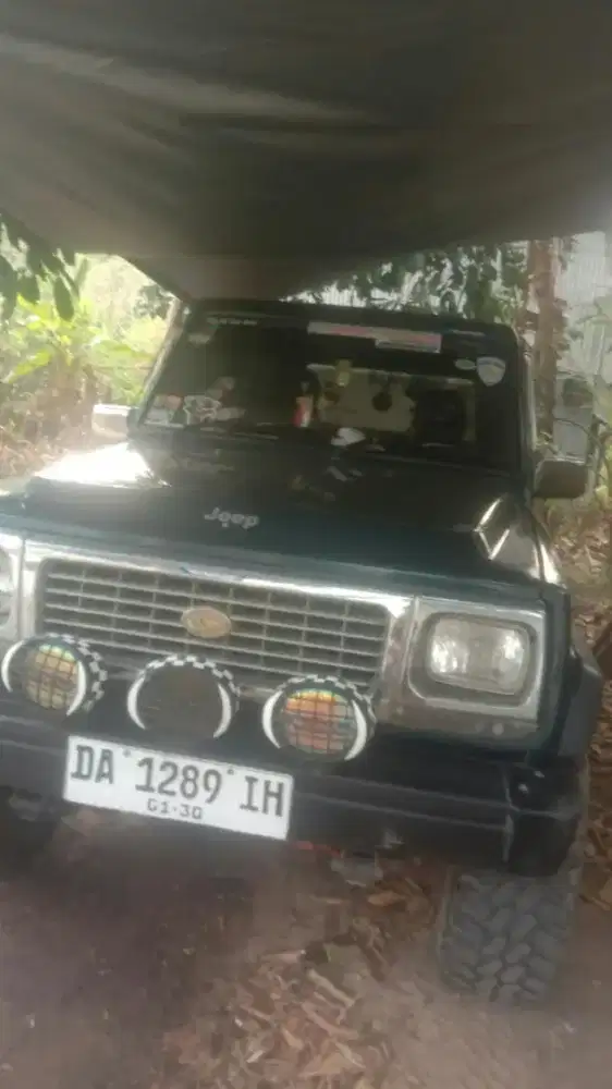 Daihatsu feroza