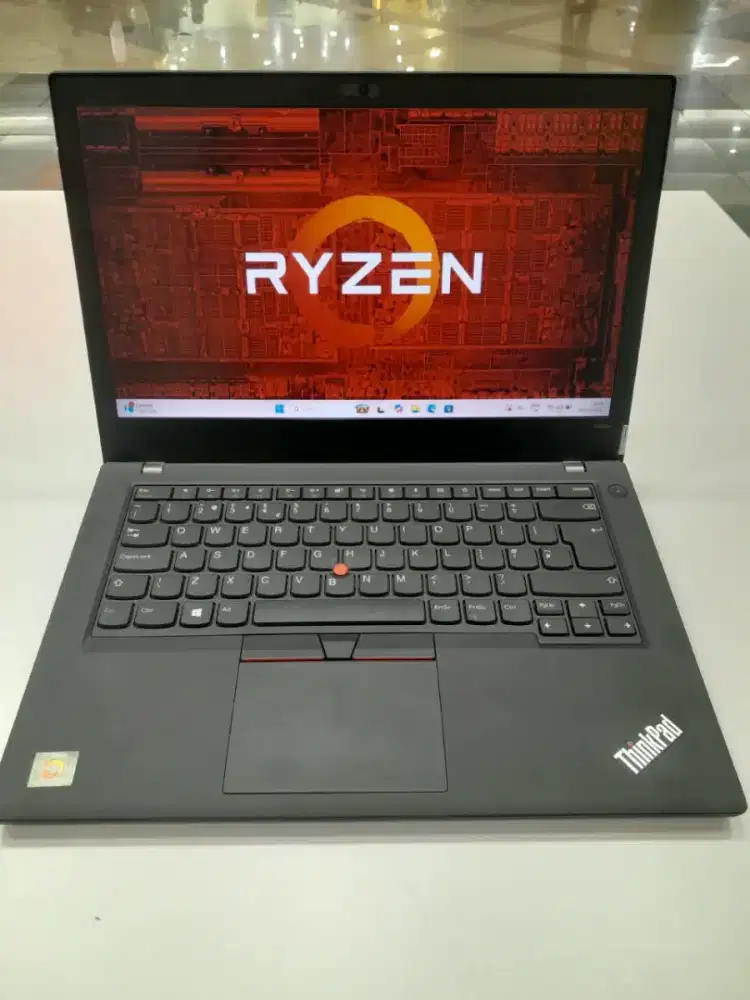 Lenovo ThinkPad A485 AMD Ryzen 5 Pro 2500u Ram 8gb ssd 256gb