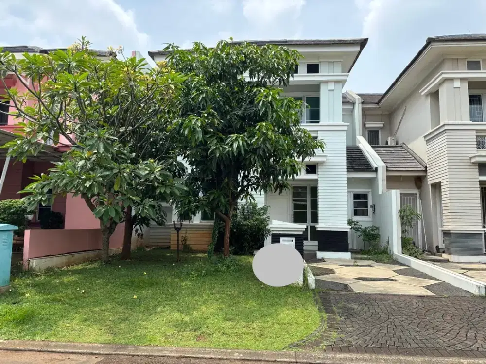 Rumah 2 Lantai di Kota Wisata