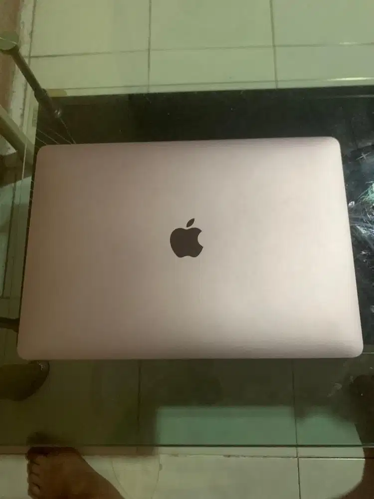 Macbook Air M1 2020 8/256Gb iBox