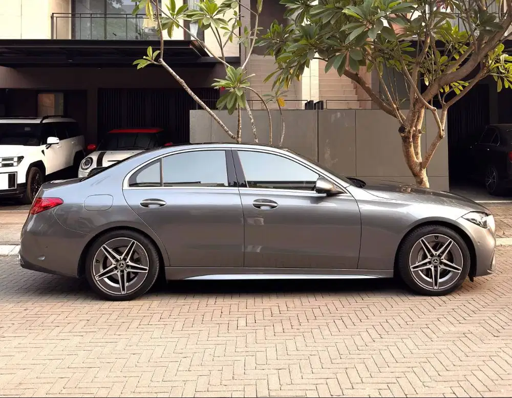 [CASH] Mercedes Benz C300 AMG Line W206 2022 - Private Owner