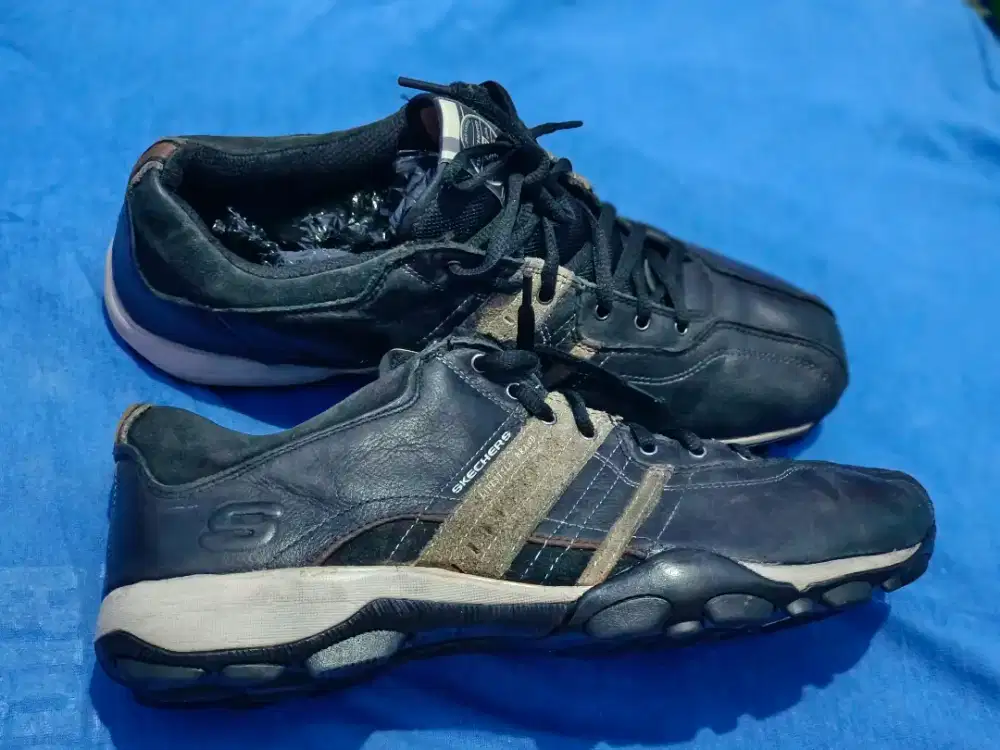 Sepatu Casual Skechers Fushion sport kulit uk 43 ins 28cm