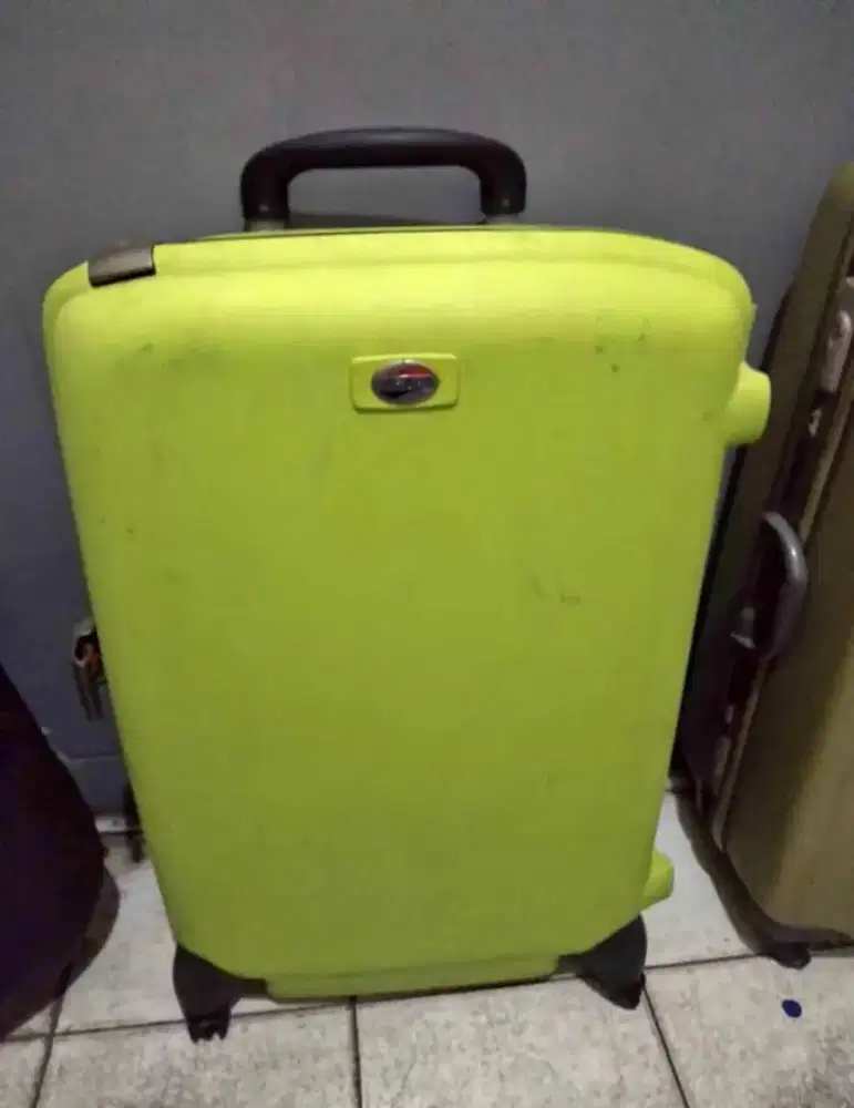 Jual koper merek American tourister 26 inci
