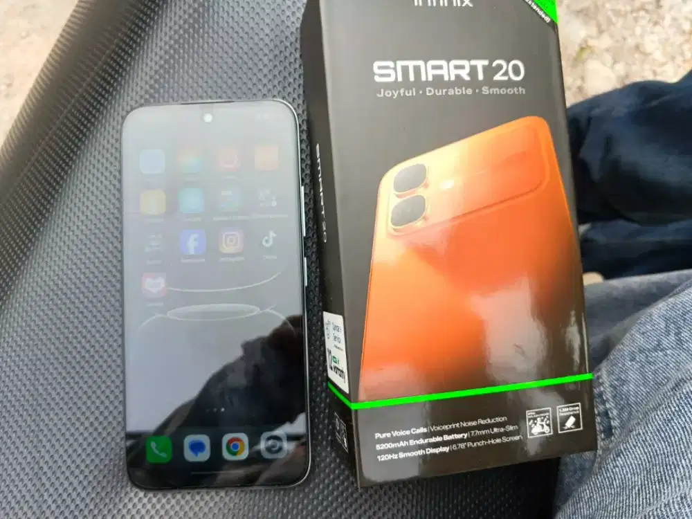 Infinix smart 20 4/128 like new