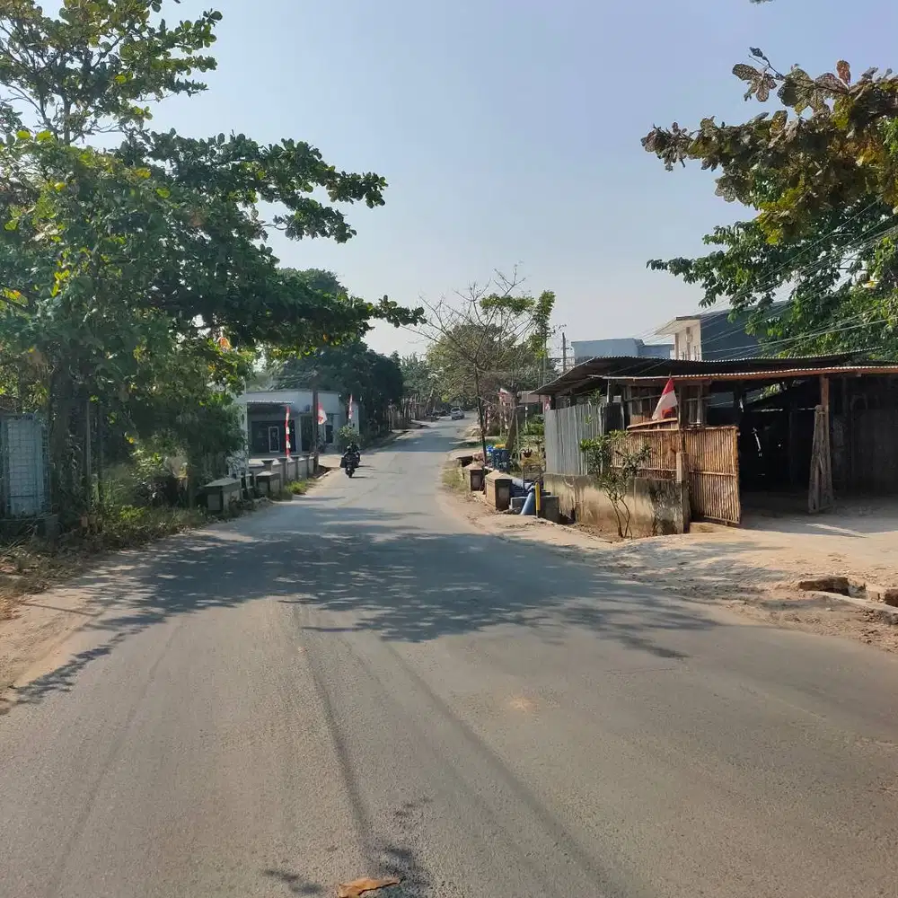 RUMAH KONTRAKAN STRATEGIS