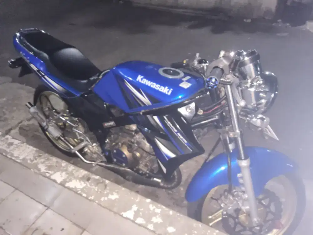 Motor di Jual Kawasaki Ninja R convert SS