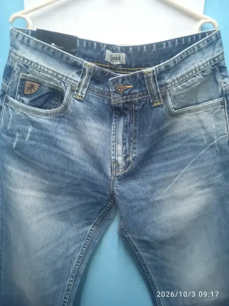 Celana lois reguler standar Cfs 104 e sz 34